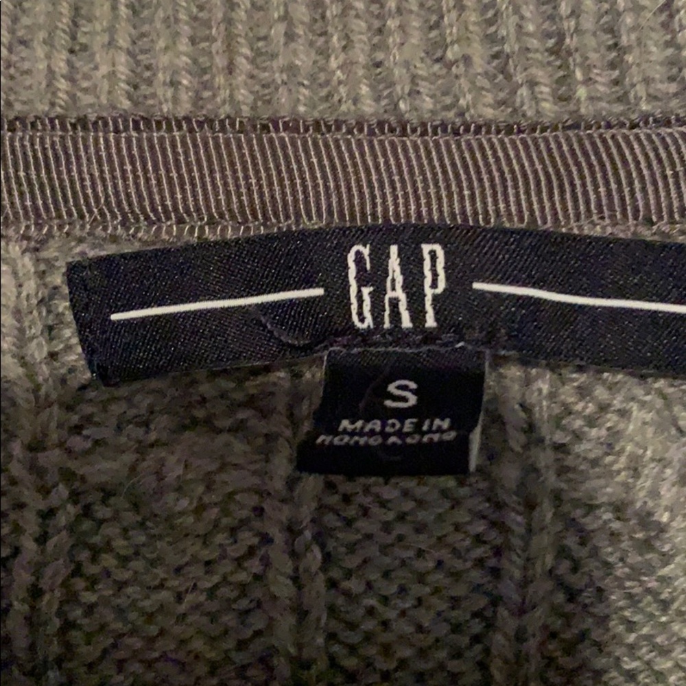 Sweater - Picture 2 of 2